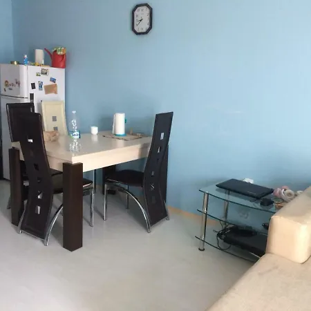 100 М До Пляжа В Старом Центре Apartment