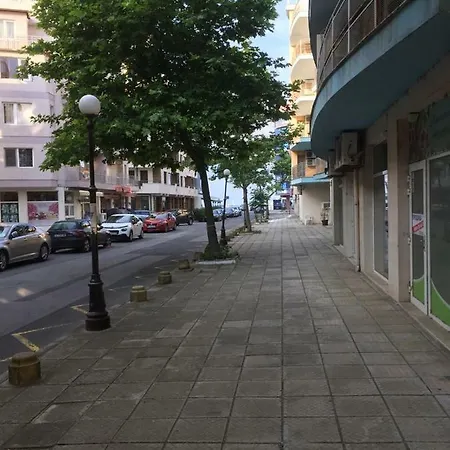 100 М До Пляжа В Старом Центре Apartment Pomorie